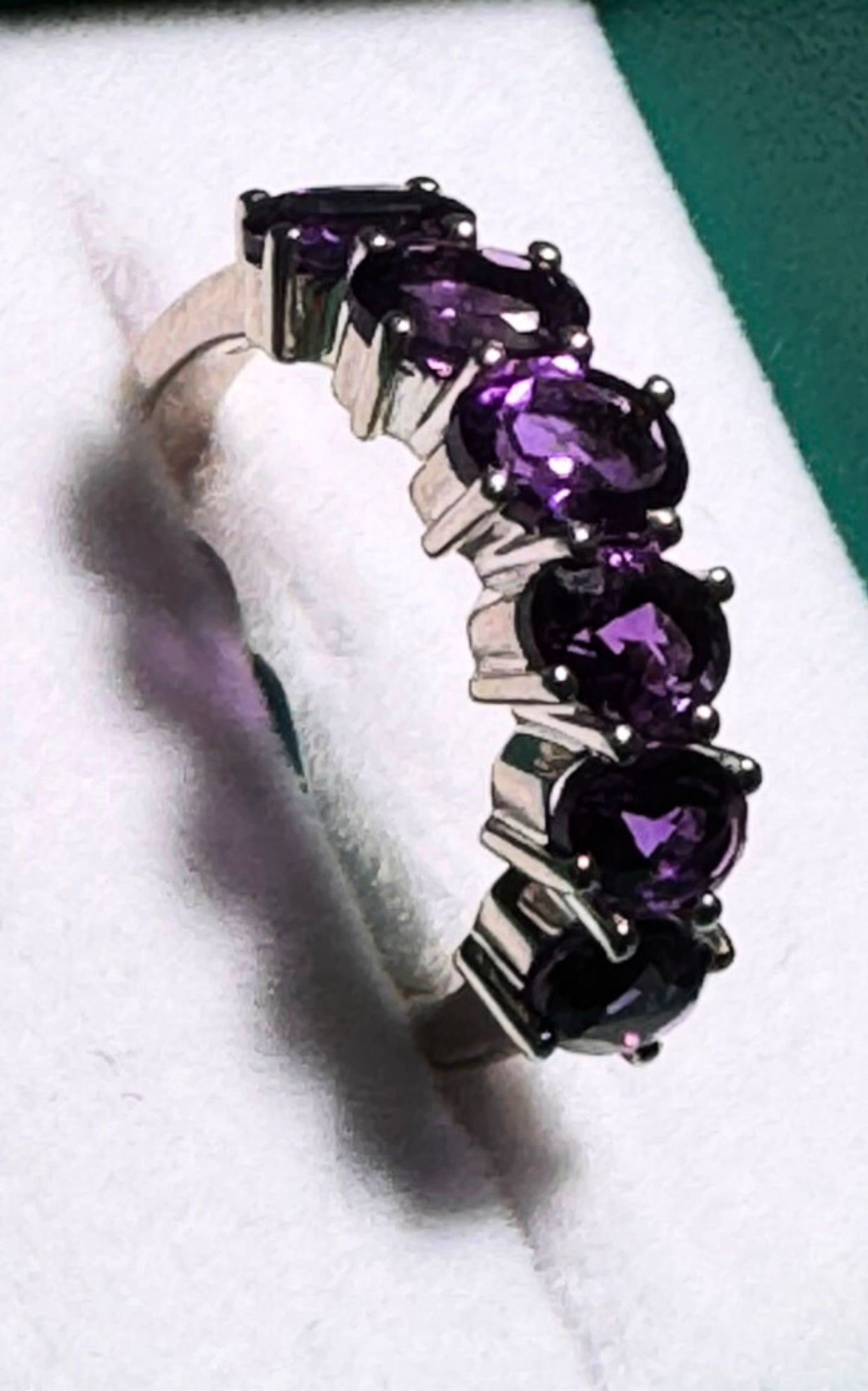 925 Sterling Silver Ring With Purple Amethyst