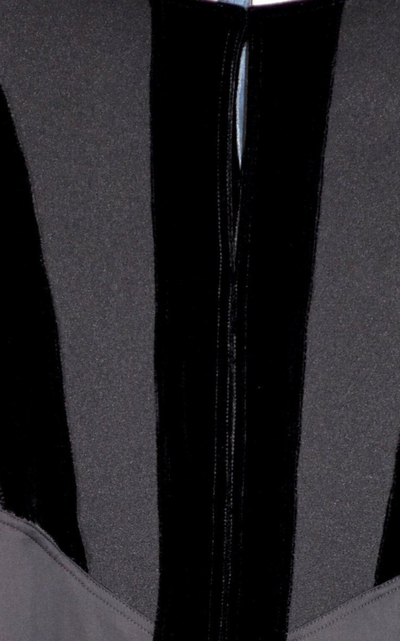 BCBGMAXAZRIA Black Bat Sleeve Mini Dress - Runway Catalog