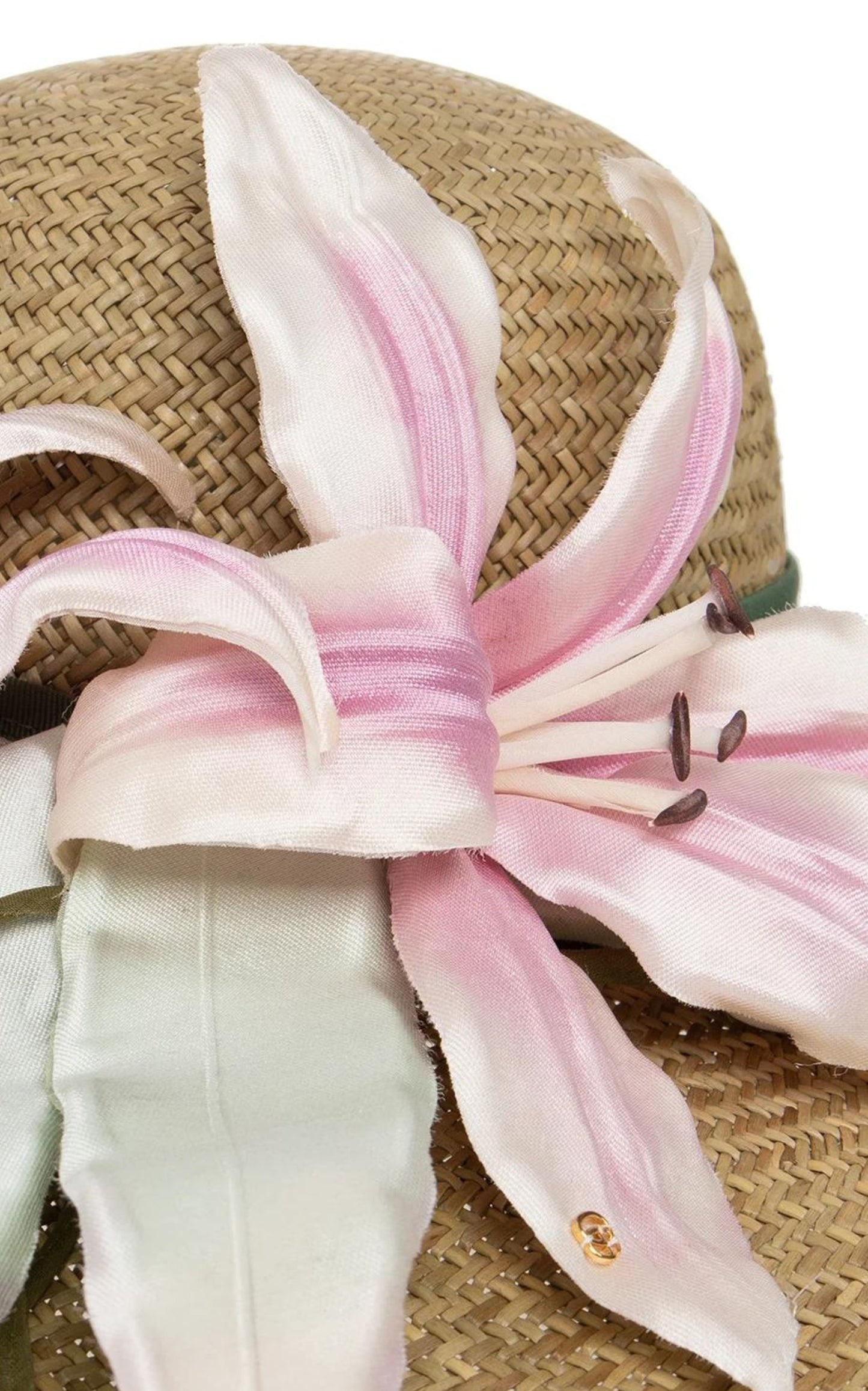 Sombrero de ala ancha con detalle floral