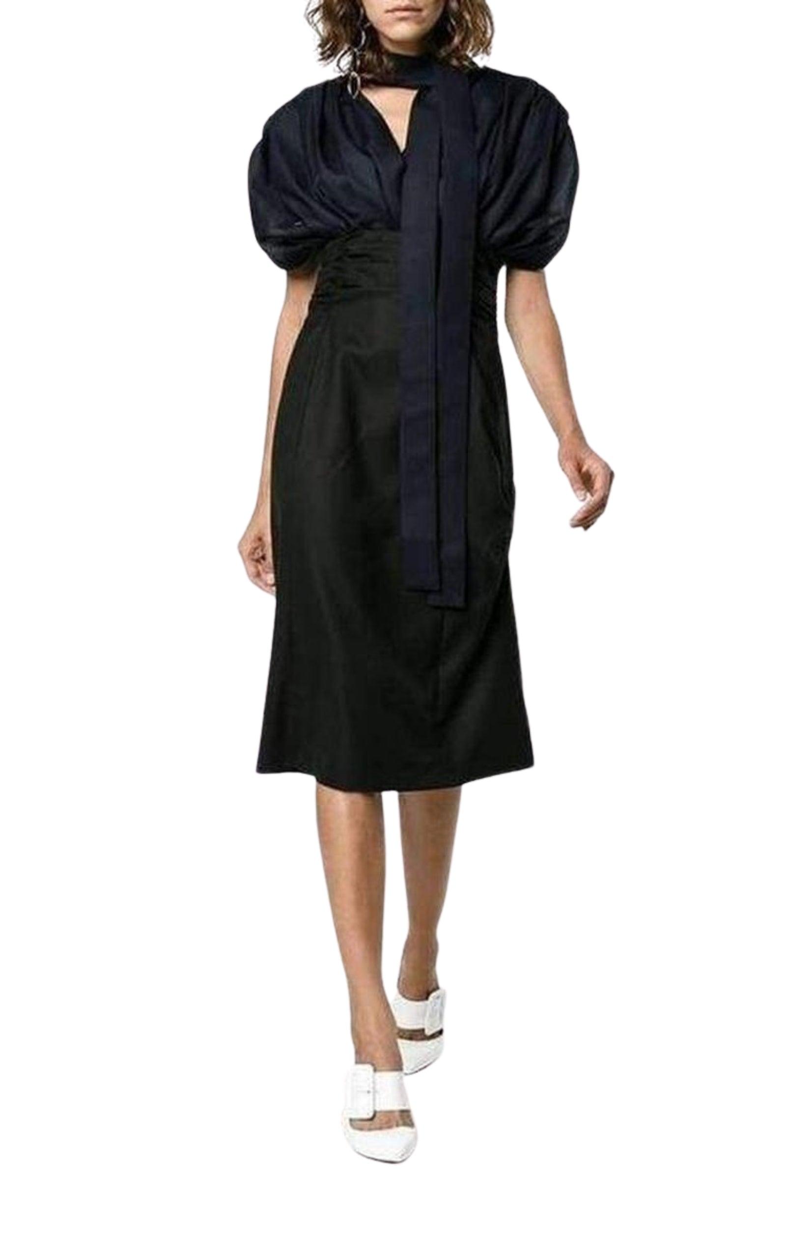 Jacquemus La Robe Madame Dress | Runway Catalog