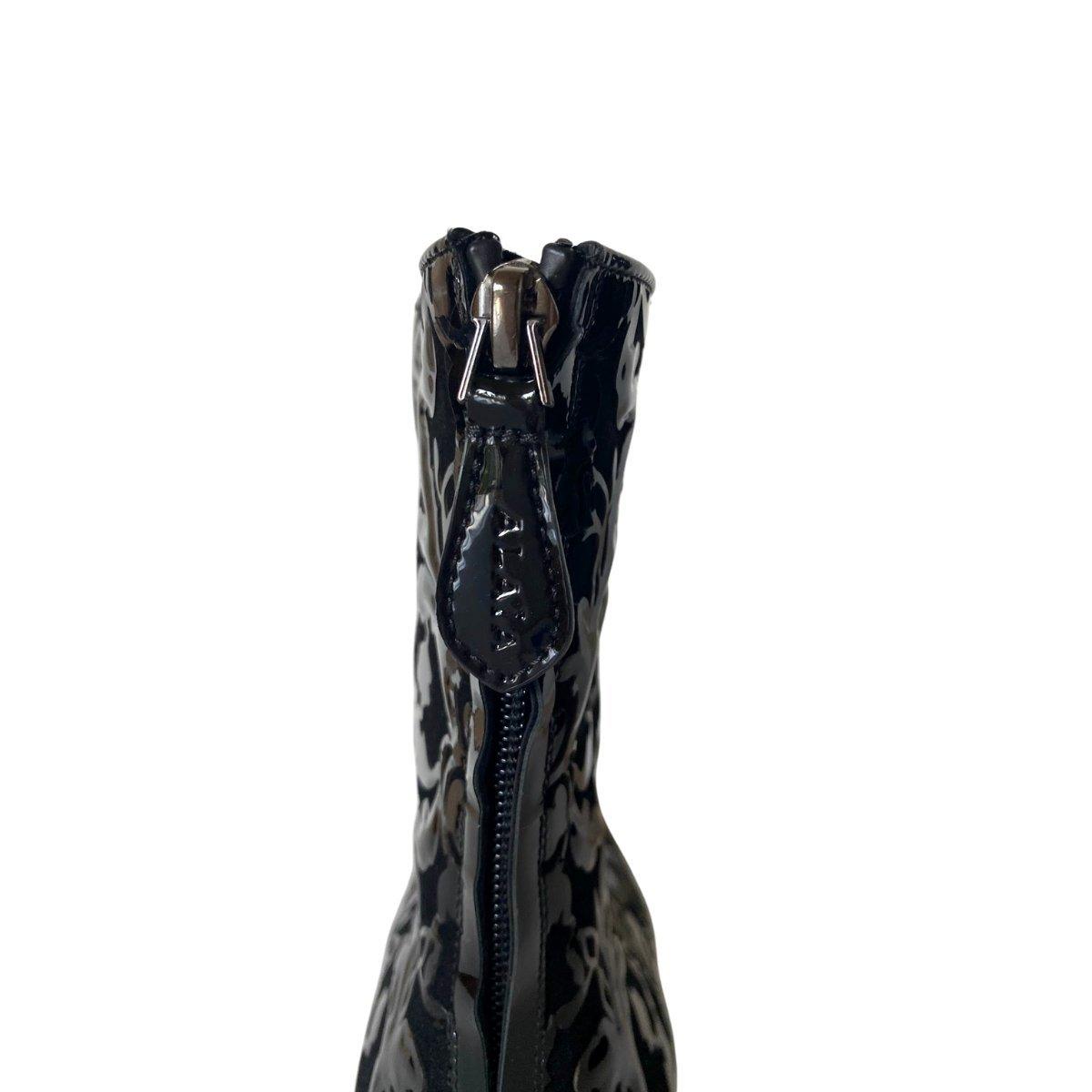 Alaïa Black Patent Leather Ankle Boots - Runway Catalog