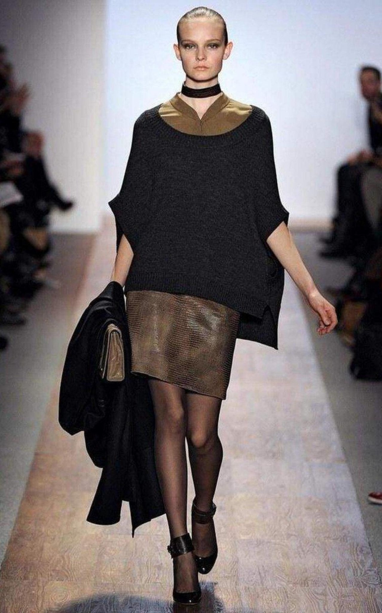 BCBGMAXAZRIA Leather Embossed Skirt - Runway Catalog