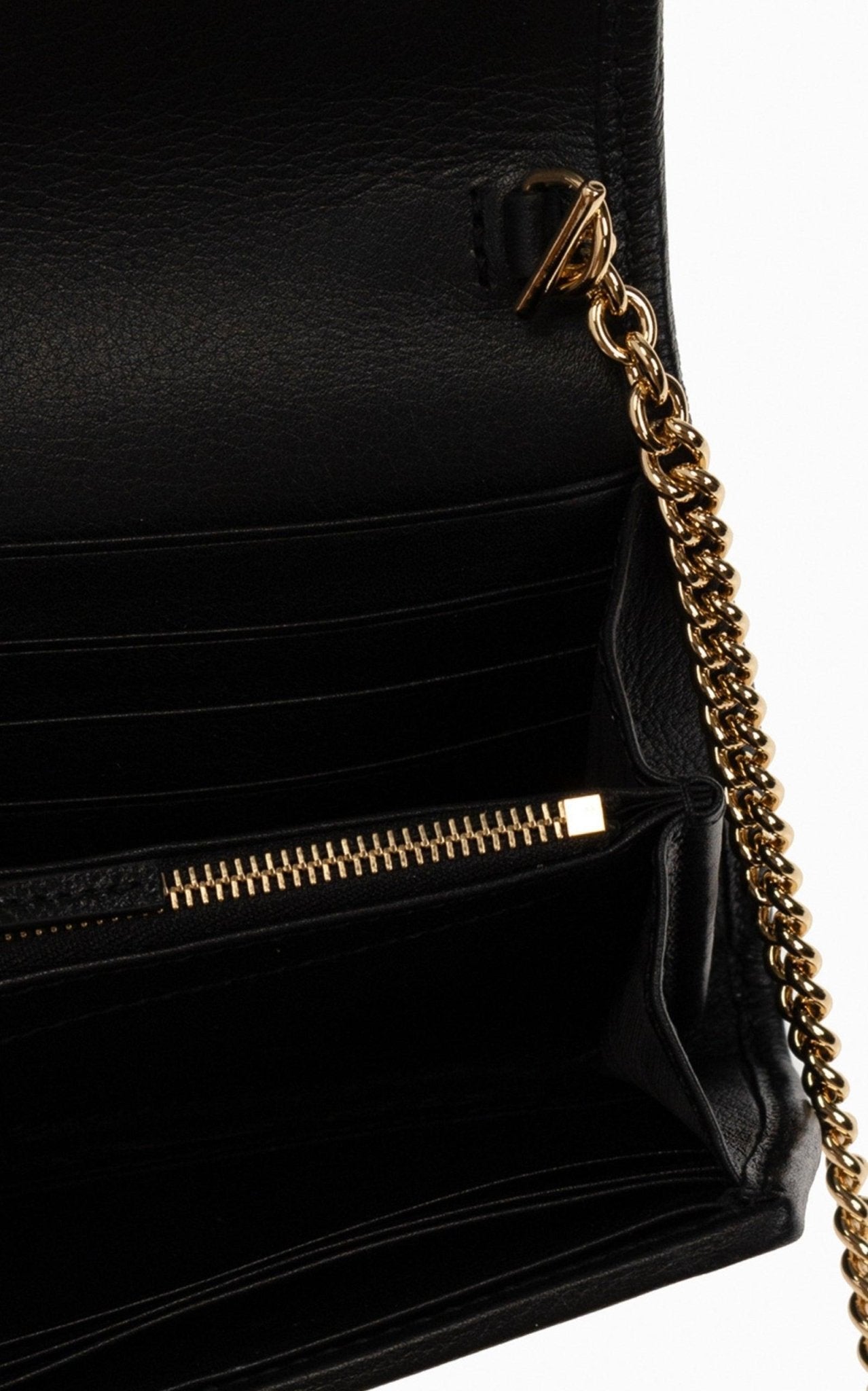 Gucci Blondie Medium Chain Wallet in Black - Runway Catalog