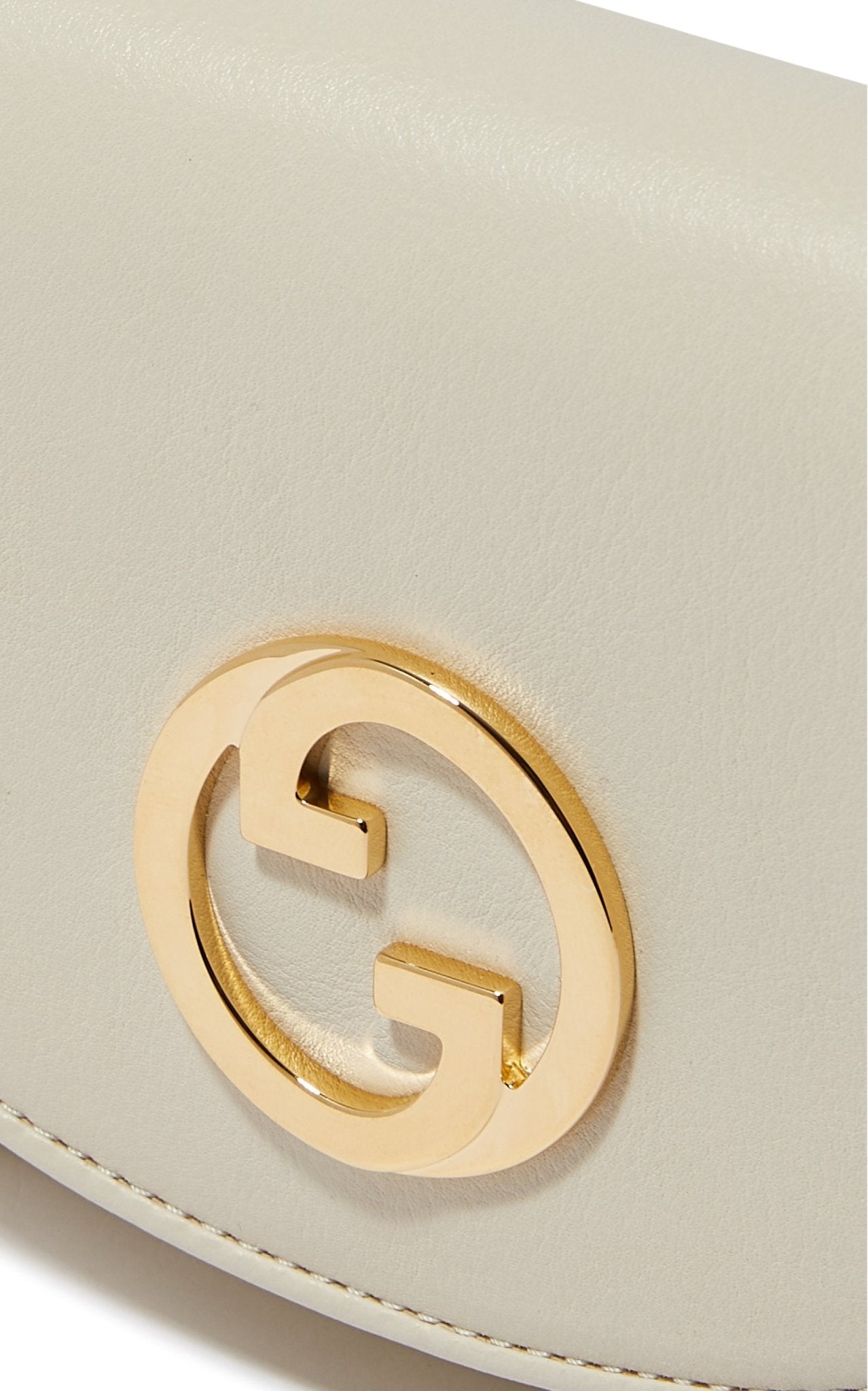 Gucci Blondie Medium Chain Wallet in Cream - Runway Catalog