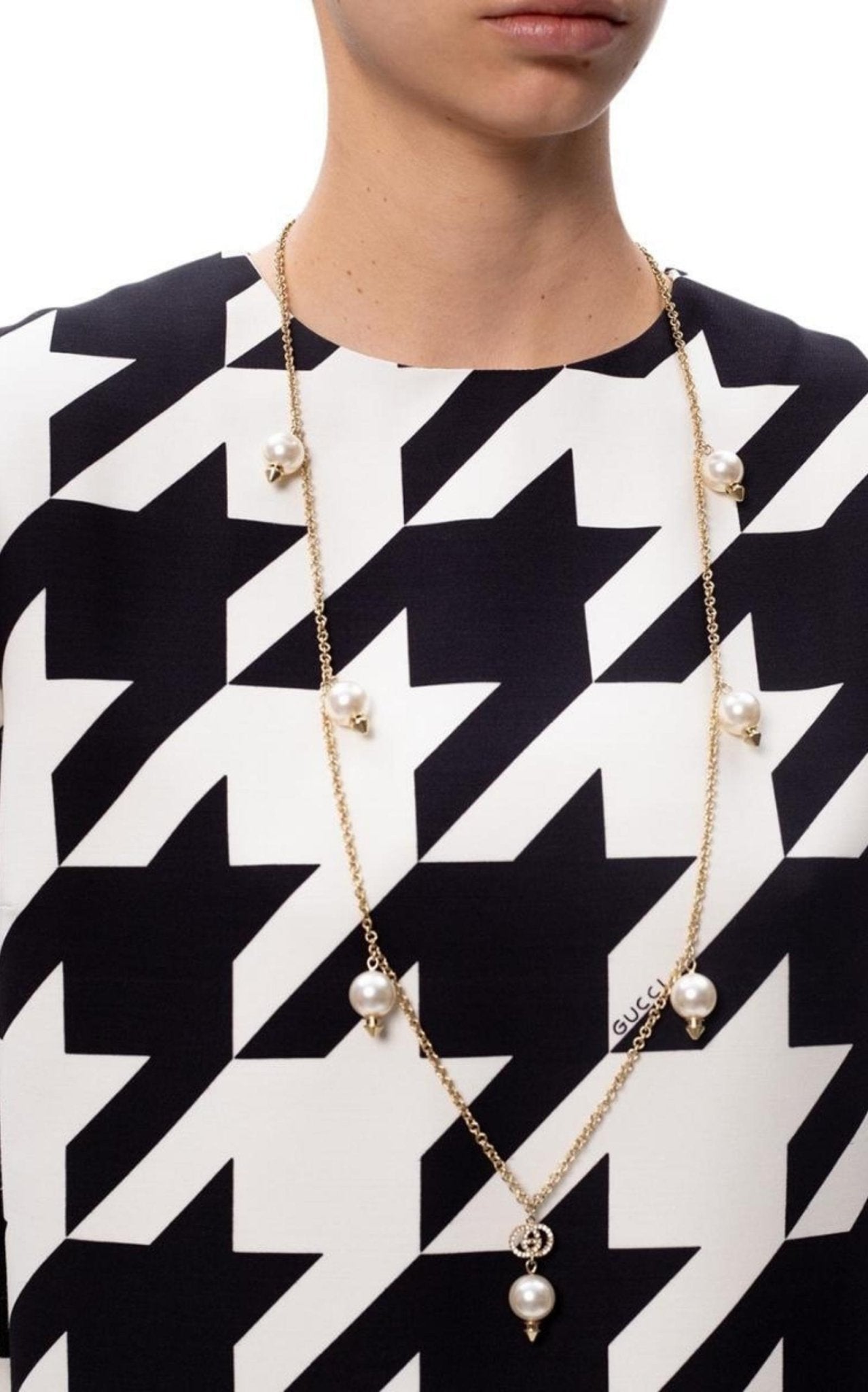 Gucci Interlocking G Pearls Pendant Necklace - Runway Catalog