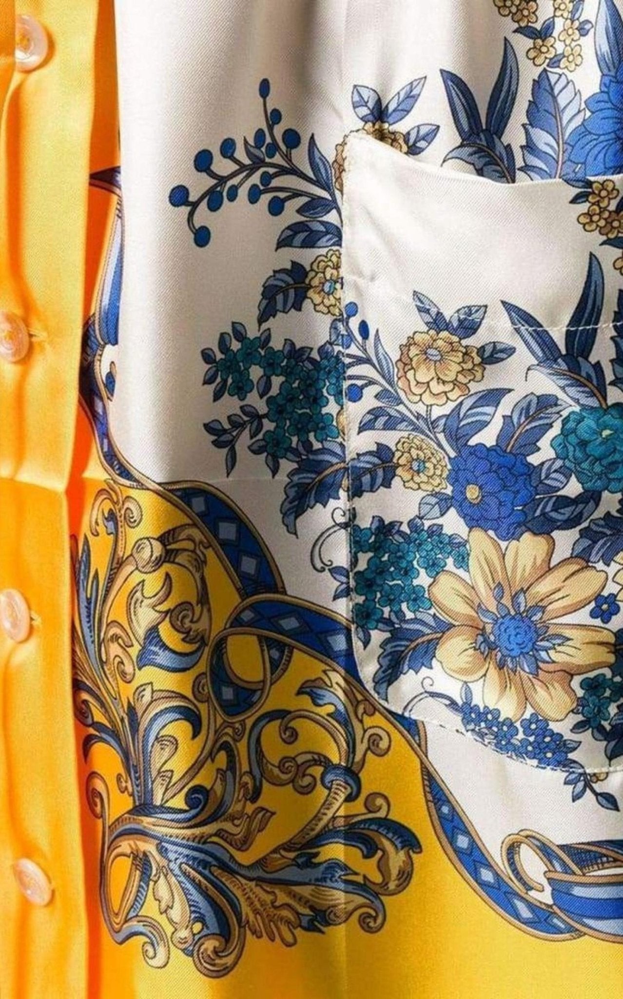 Gucci Printed Silk Kimono Shirt - Runway Catalog