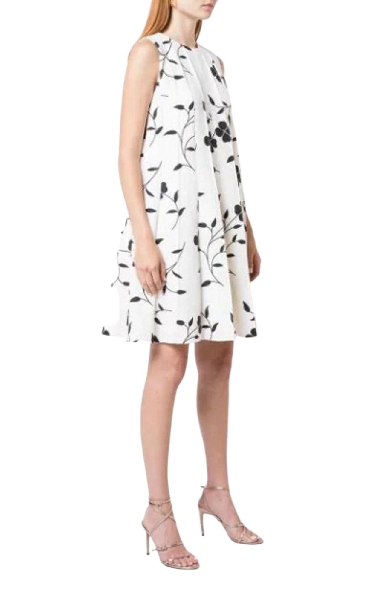 Oscar de la Renta Pleated Floral - print Grain De Poudre Dress - Runway Catalog