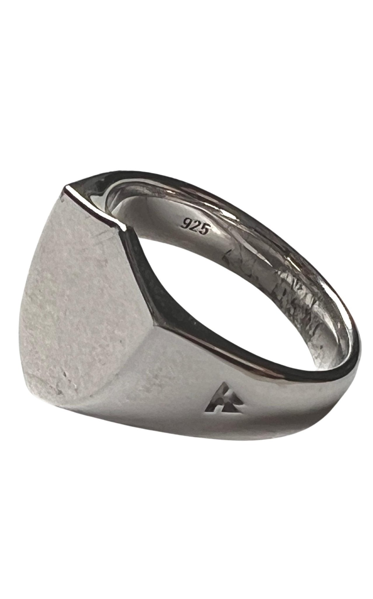 Tom Wood Shield Polished Silver Ring - Runway Catalog