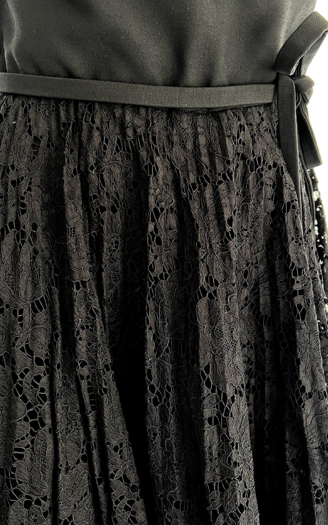 Valentino Strapless Sweetheart Dress - Runway Catalog