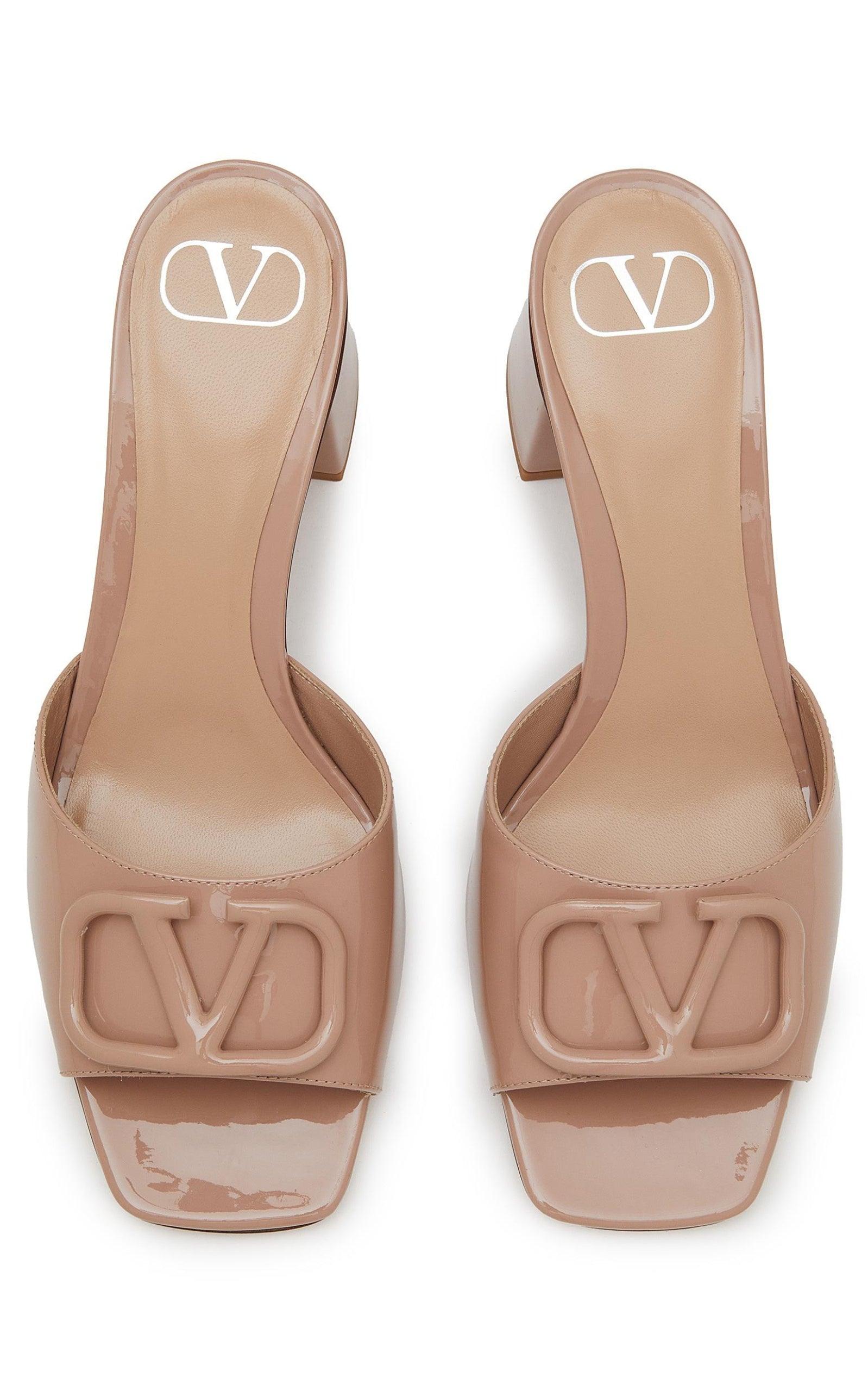 VLogo Signature metallic leather wedge sandals